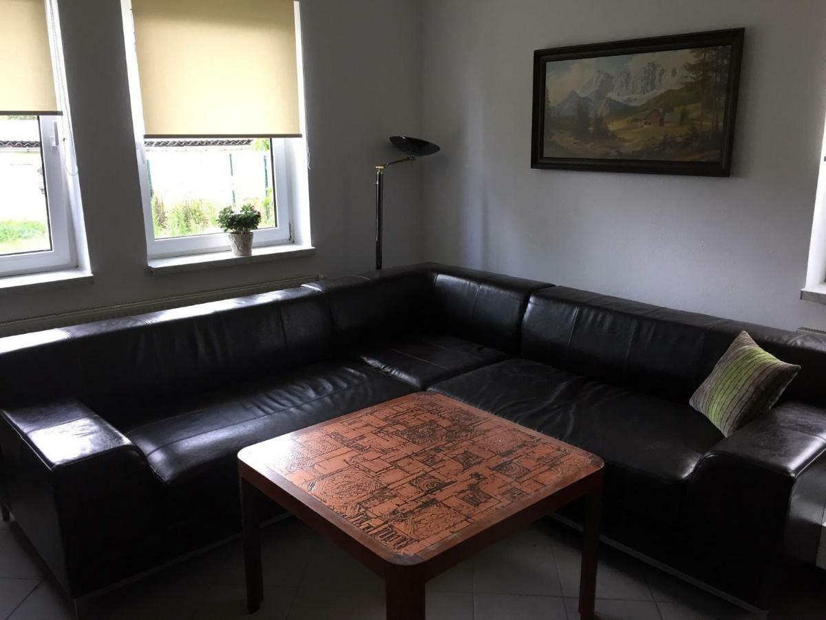 Ferienwohnung Neustrelitz Ngoại thất bức ảnh