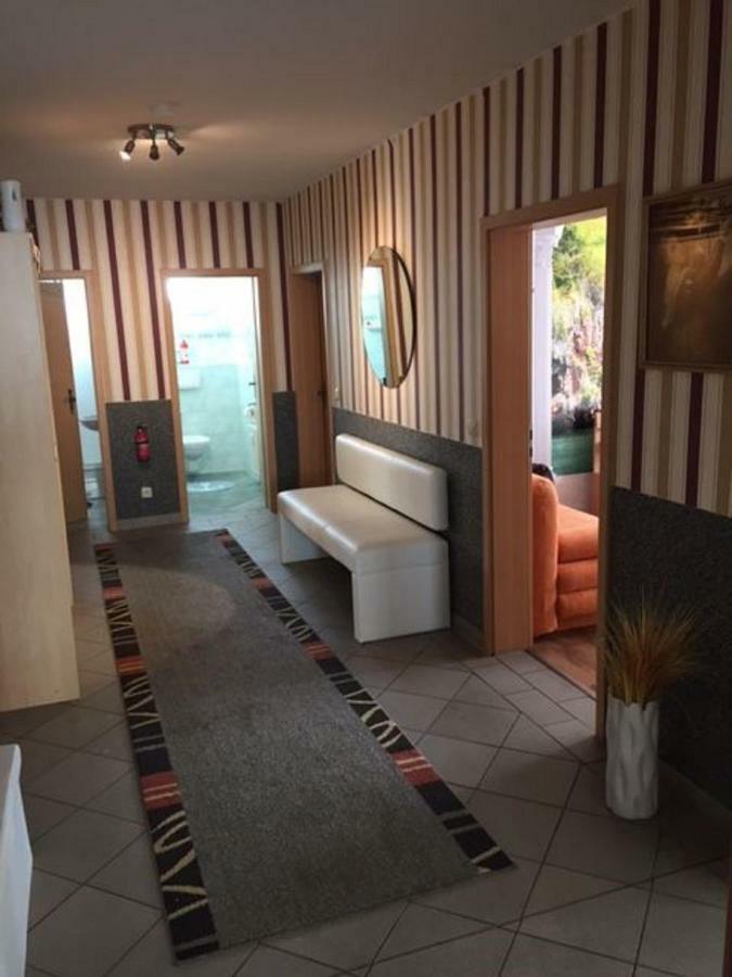 Ferienwohnung Neustrelitz Ngoại thất bức ảnh